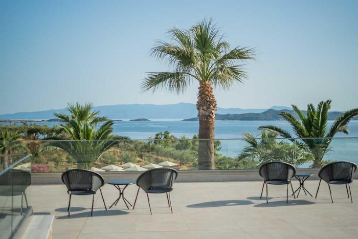 Akrathos Beach Hotel, Uranopolis, Grčka — plaža