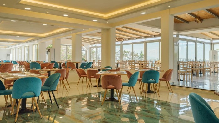 Ninos Grand Beach Hotel & Resort Preveza, Kastrosikija, Grčka — plaža