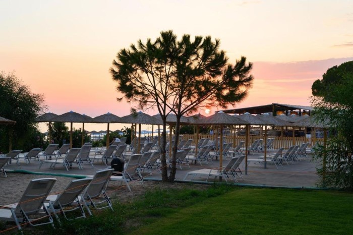 Ninos Grand Beach Hotel & Resort Preveza, Kastrosikija, Grčka — plaža