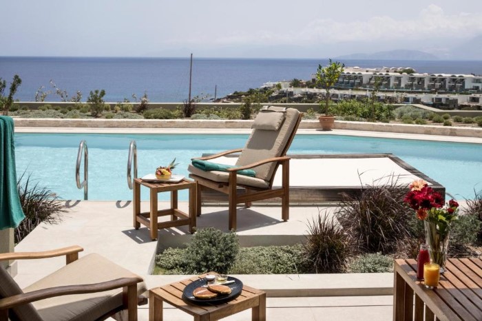 Porto Elounda Golf & Spa Resort, Elunda, Grčka — Junior Suite  Premium Individual Pool /Premium Pool Suites Sea View