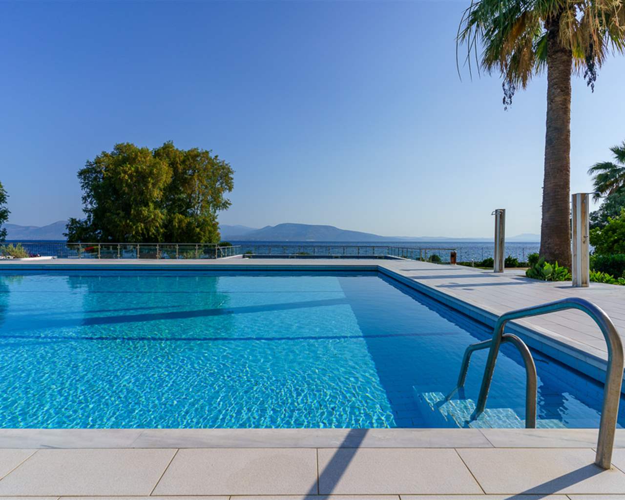 Calamos Family Club Beach Hotel By Anayia All-Inclusive Resorts, Grčka — plaža