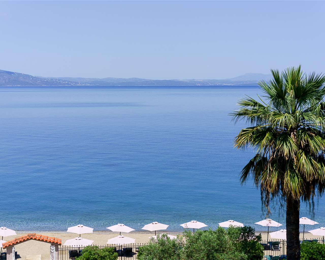 Calamos Family Club Beach Hotel By Anayia All-Inclusive Resorts, Grčka — plaža