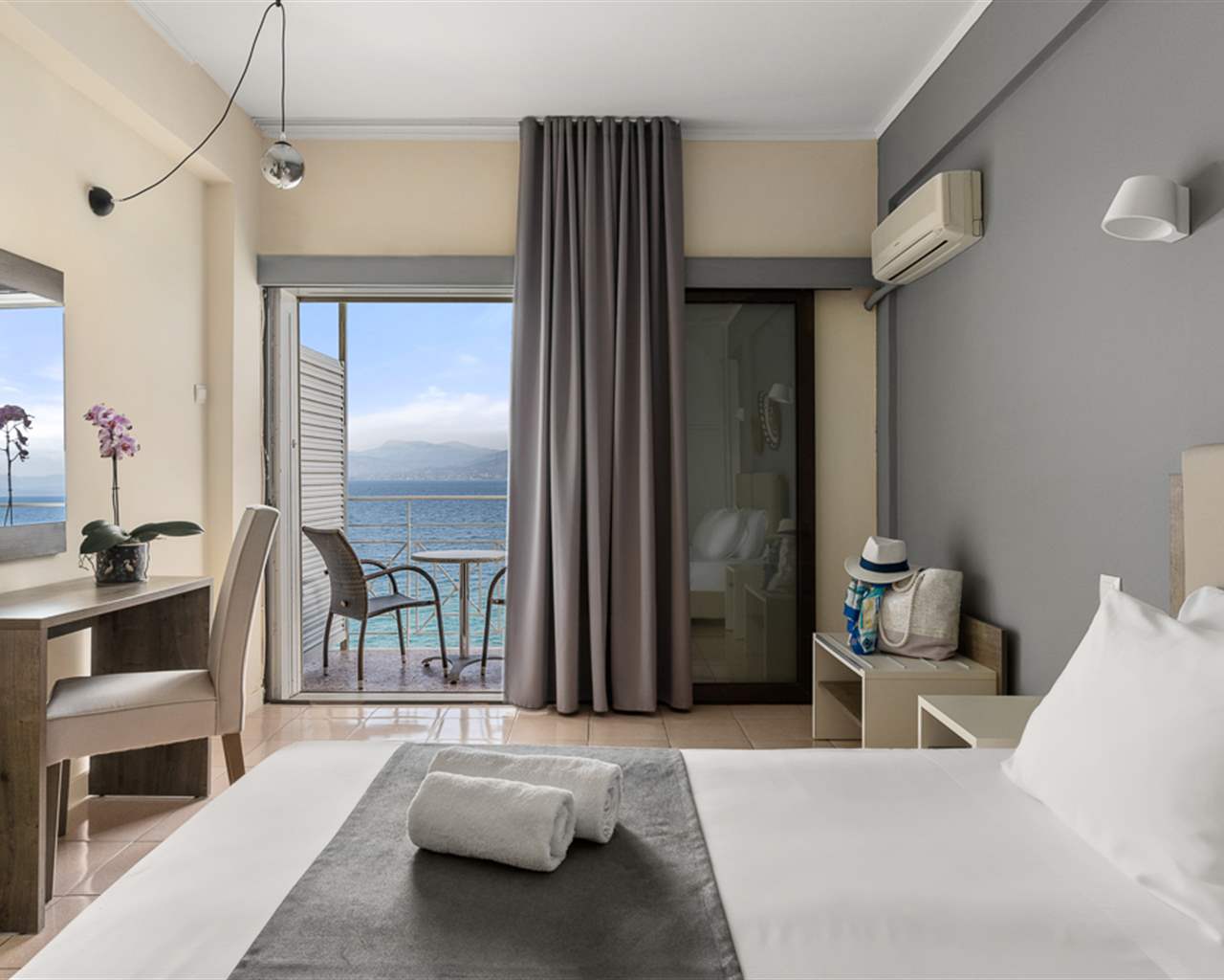 Calamos Family Club Beach Hotel By Anayia All-Inclusive Resorts, Grčka — Double Room /Twin Mountain View