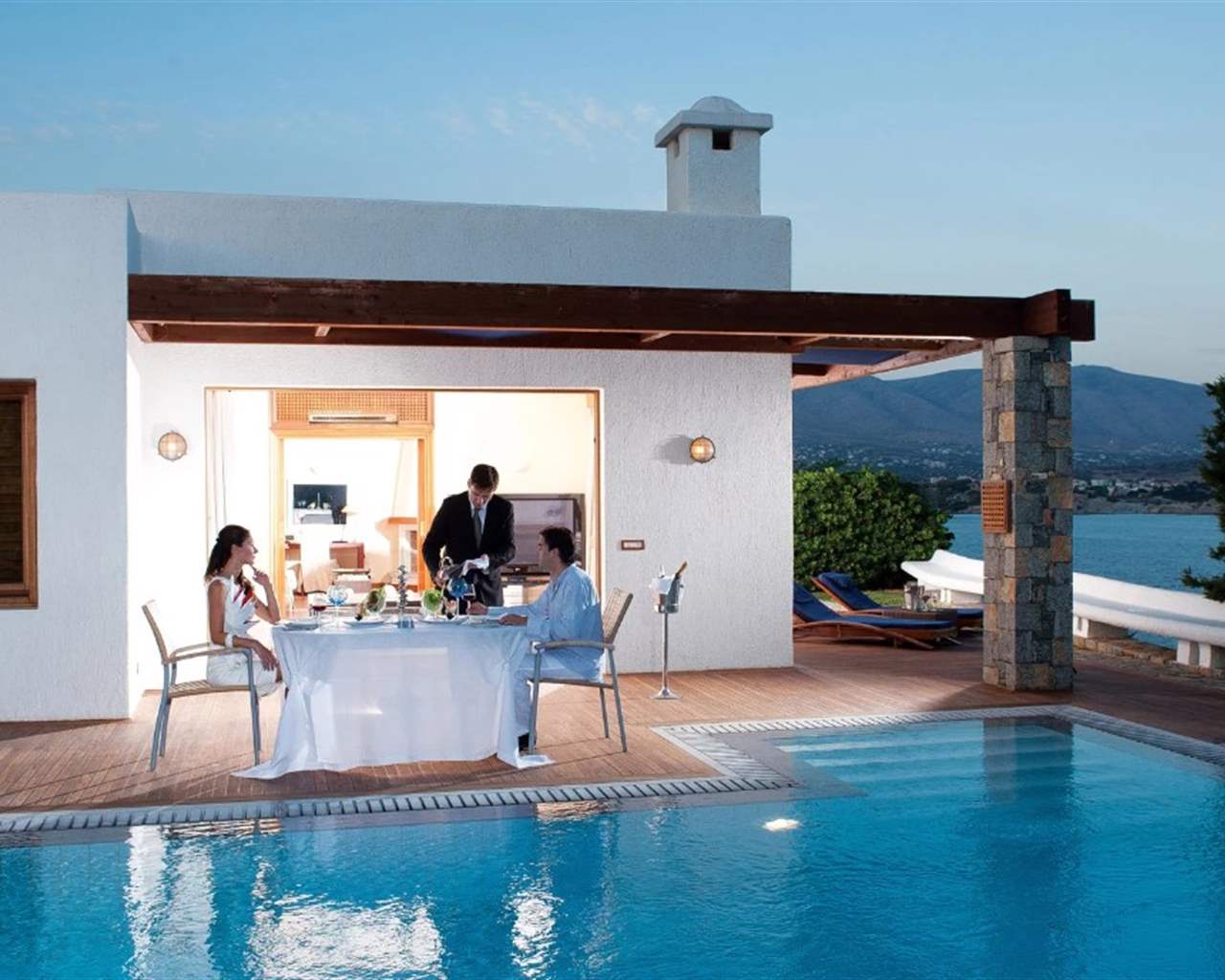 Grand Resort Lagonissi, The Leading Hotels Of The World, Grčka — Suite Ambassador