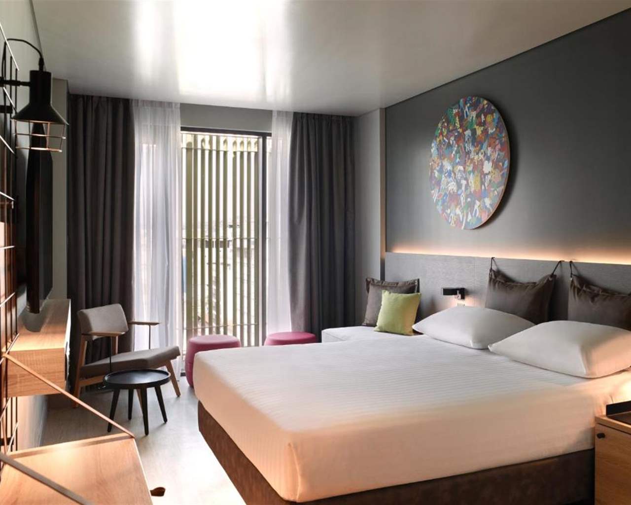 Moxy Athens City, Monastiraki, Grčka — Double Room /Twin Centrer Stage