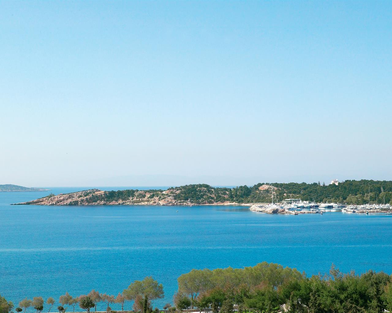 The Roc Club (ex Vouliagmeni Suites), Vuliagmeni, Grčka — smeštajna jedinica