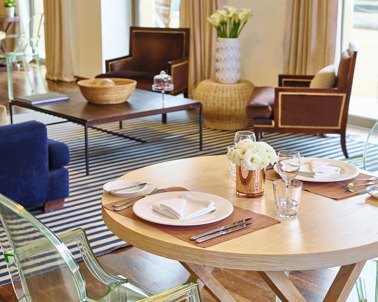 The Roc Club (ex Vouliagmeni Suites), Vuliagmeni, Grčka — smeštajna jedinica