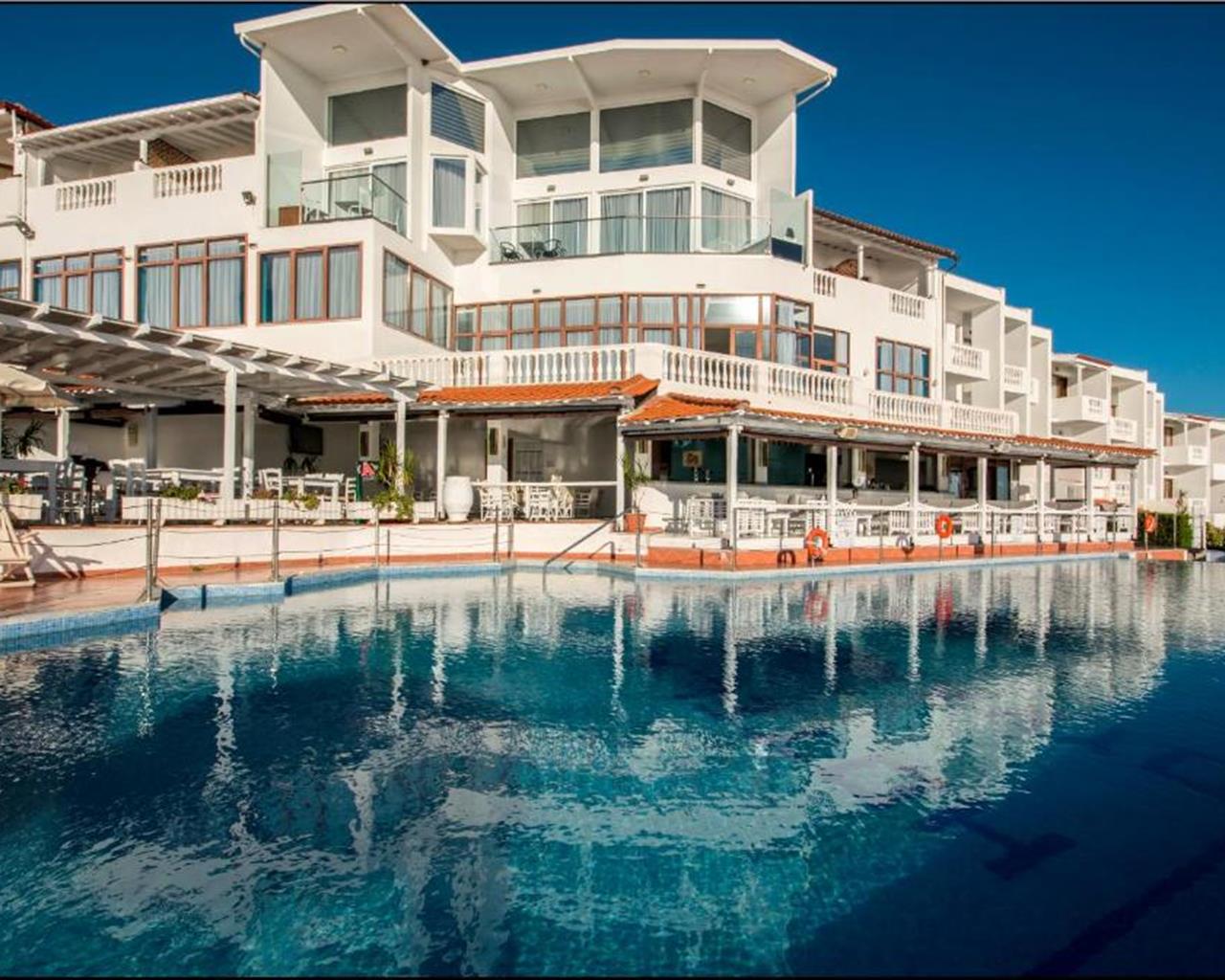 Akti Ouranoupoli Beach Resort, Grčka — plaža