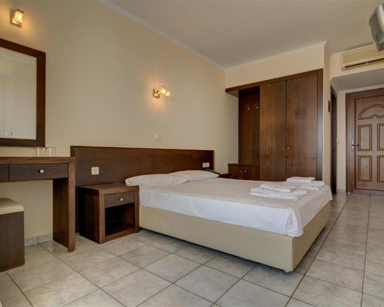 Akti Ouranoupoli Beach Resort, Grčka — Double Room Side Sea View