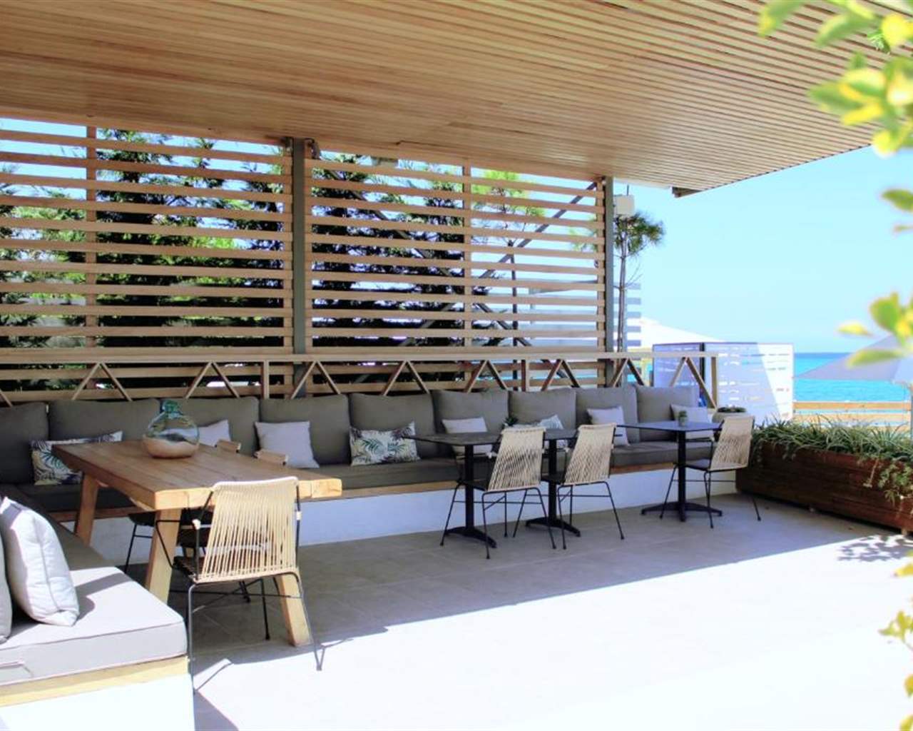 Ostria Sea Side Hotel, Hanioti, Grčka — fotografija 1