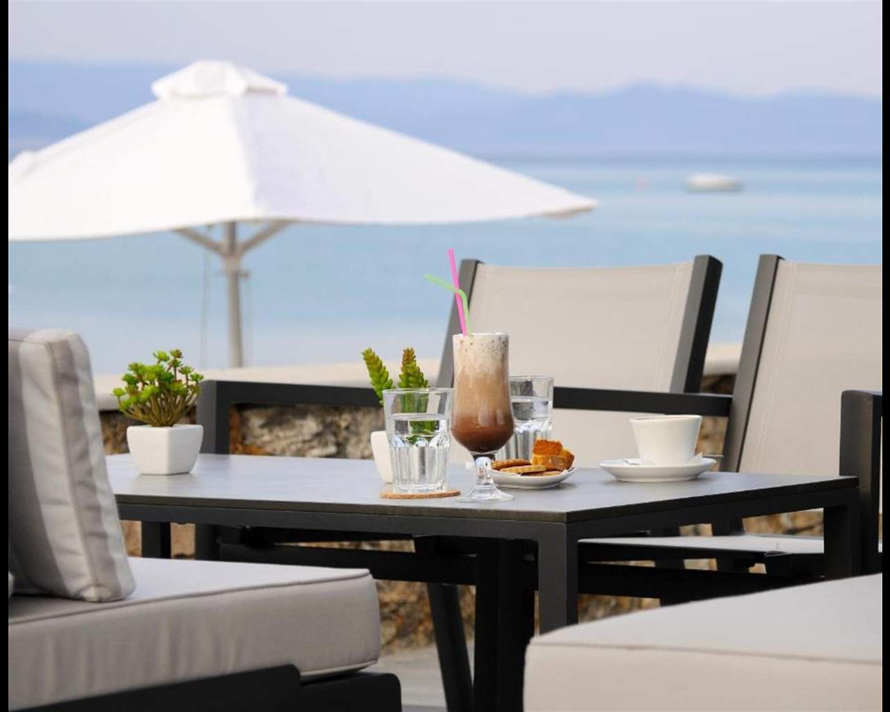 Ostria Sea Side Hotel, Hanioti, Grčka — fotografija 13