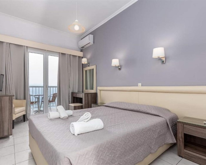 Oasis Hotel Corfu, Grčka — Room Twin Main Building Sea View