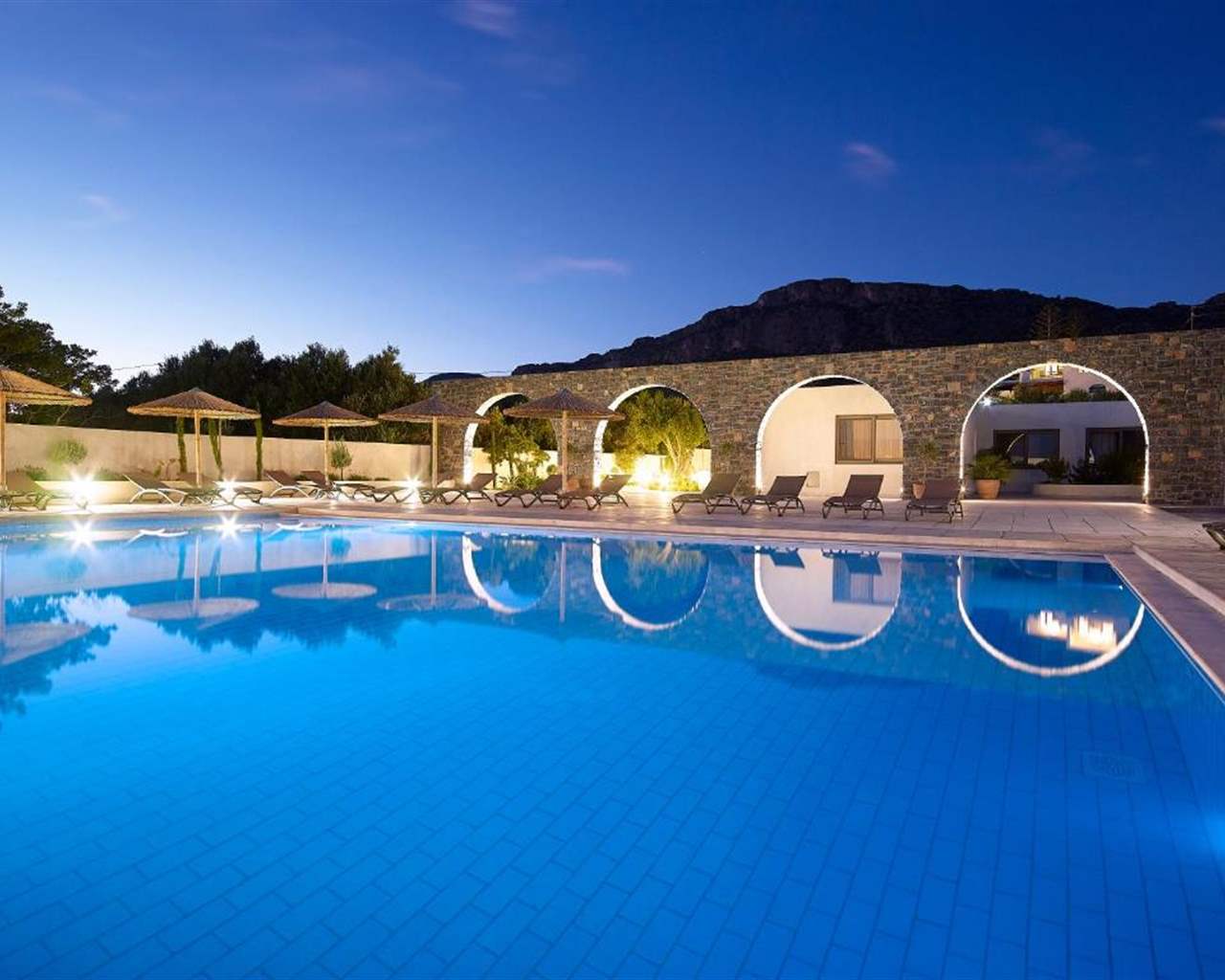 Coriva Beach Hotel by CHC GROUP, Kutsunari, Grčka — plaža