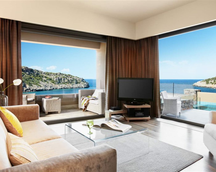 Daios Cove Luxury Resort, Agios Nikolaos, Grčka — Villa 1 BedRoom Waterfront Private Pool Sea View