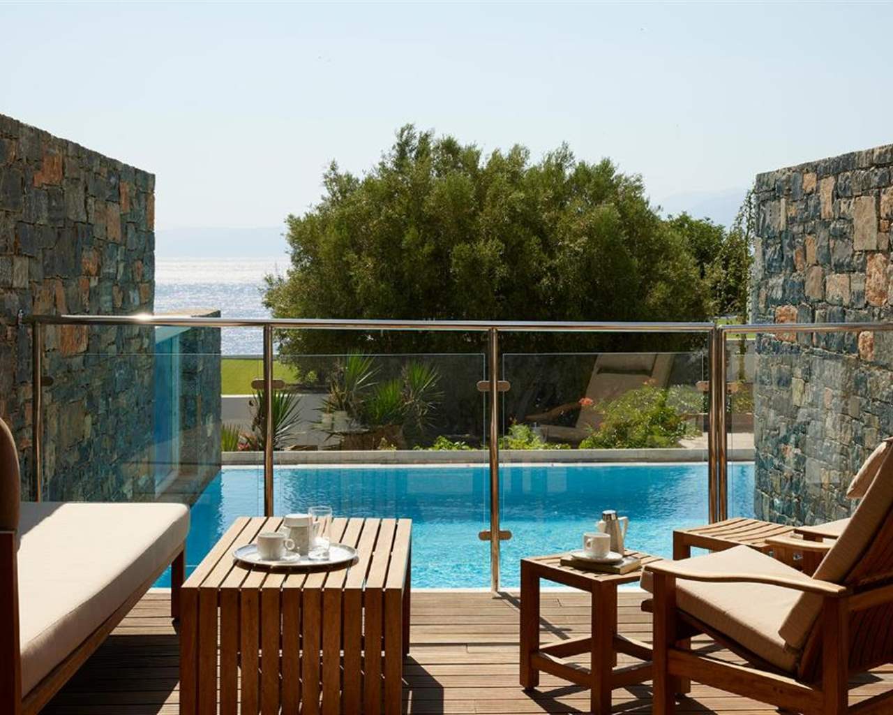 Elounda Peninsula Luxury Resort, Elunda, Grčka — Suite 2 BedRoom Individual Pool Peninsula Collection