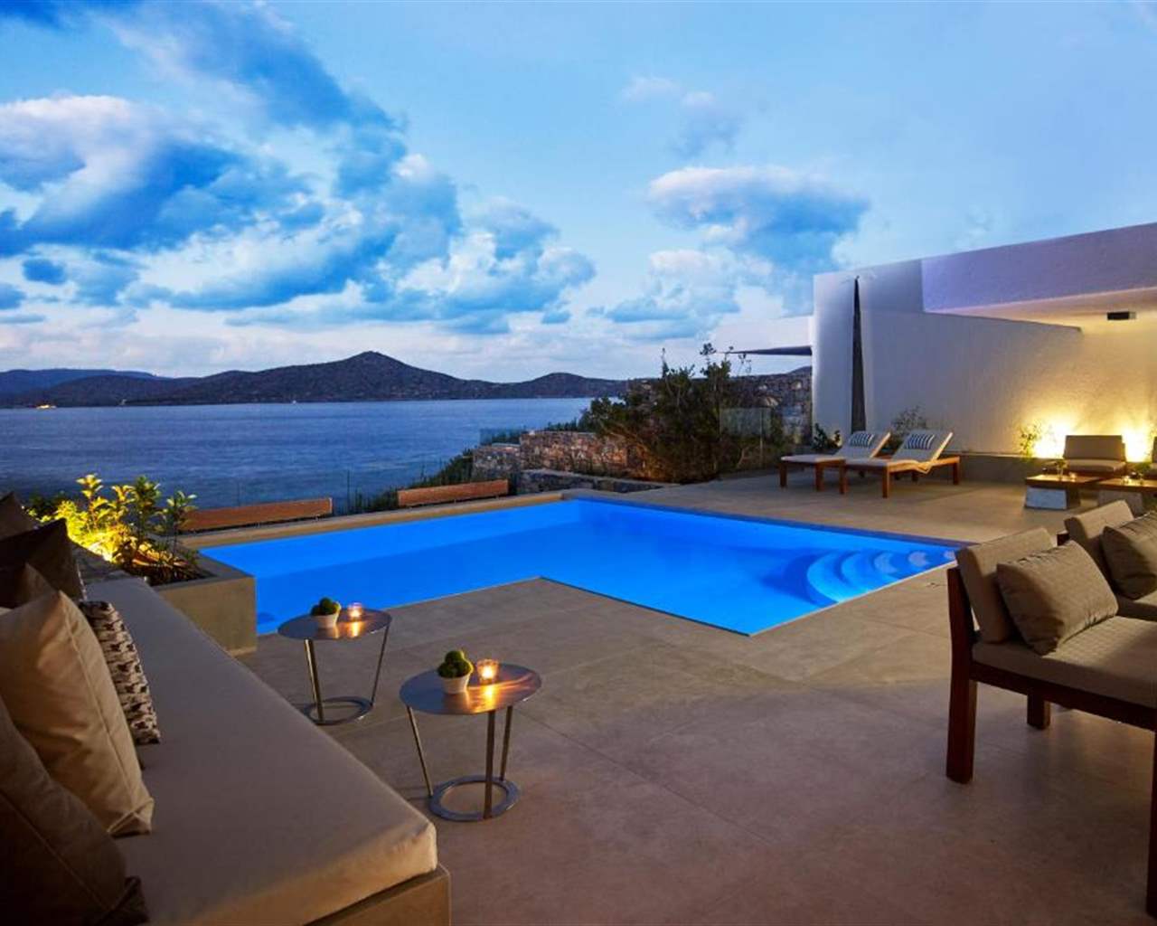 Elounda Peninsula Luxury Resort, Elunda, Grčka — Villa 2 BedRoom Presidential Waterfront Private Pool