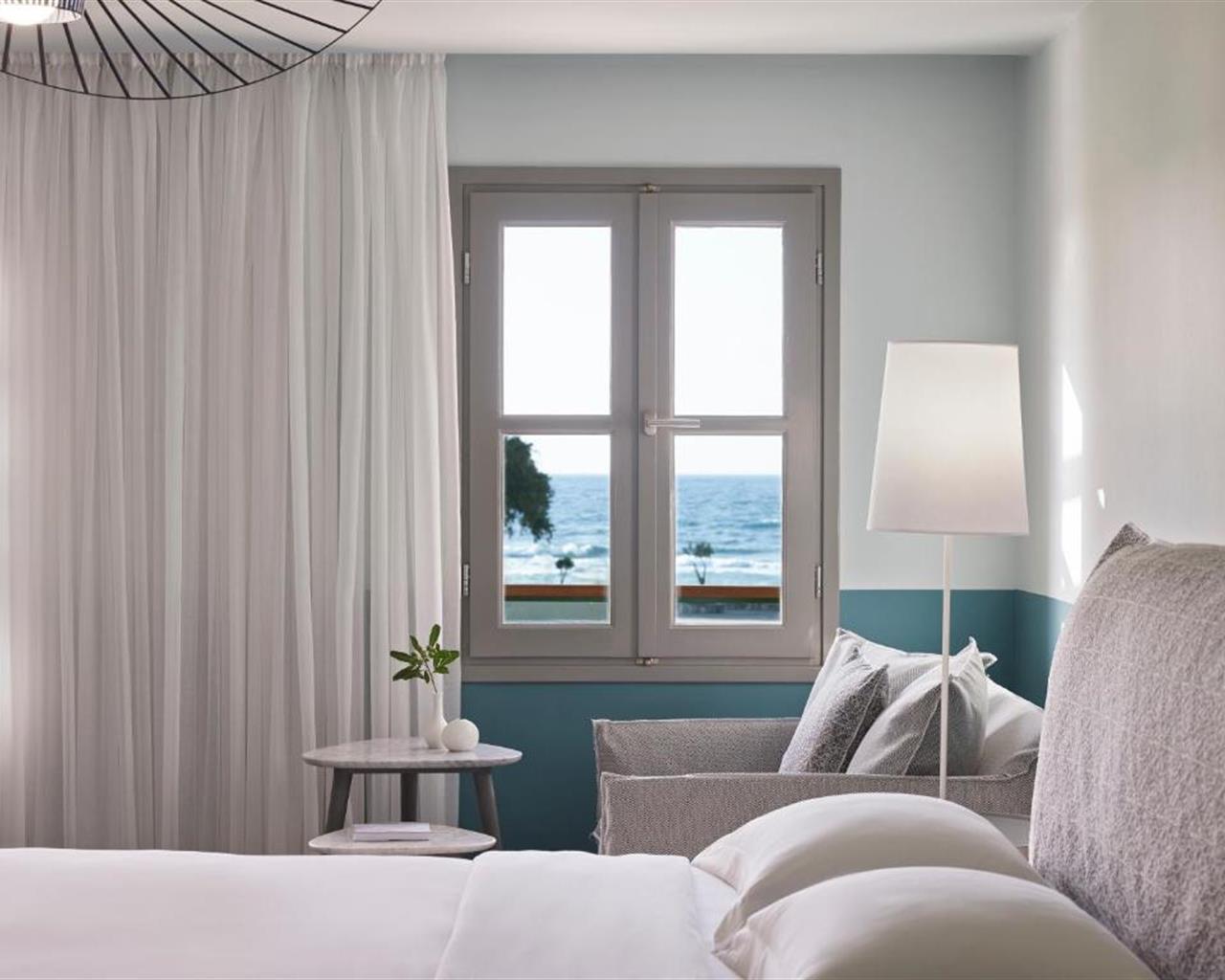 Kalimera Kriti Hotel & Village Resort, Sisi, Grčka — Room Luxury Hotel Renovated/Main Building Sea View