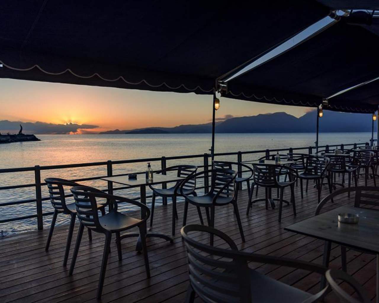 Kitro Beach Hotel-Adult Only, Agios Nikolaos, Grčka — plaža