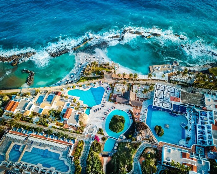 Minos Imperial Luxury Beach Resort Milatos, Milatos, Grčka — plaža