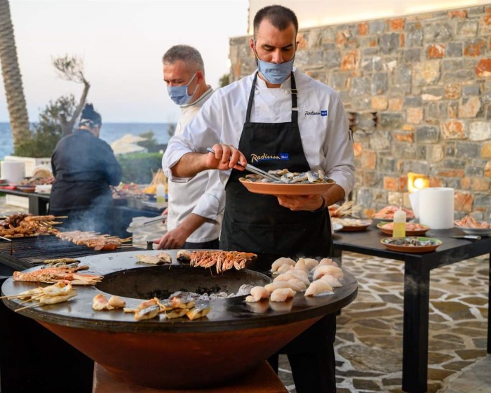 Minos Imperial Luxury Beach Resort Milatos, Milatos, Grčka — plaža