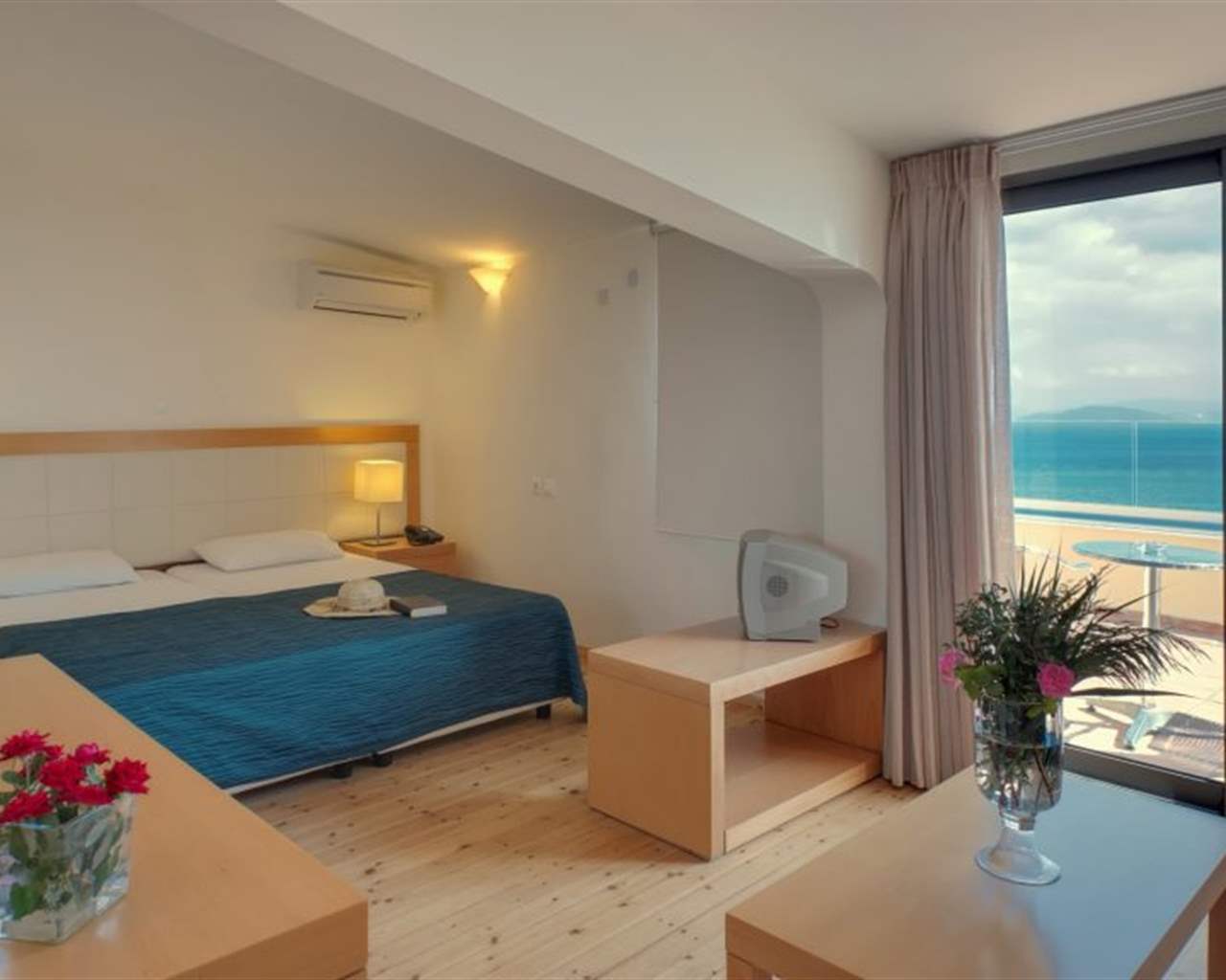 Miramare Resort & Spa, Agios Nikolaos, Grčka — Double Room Sea View