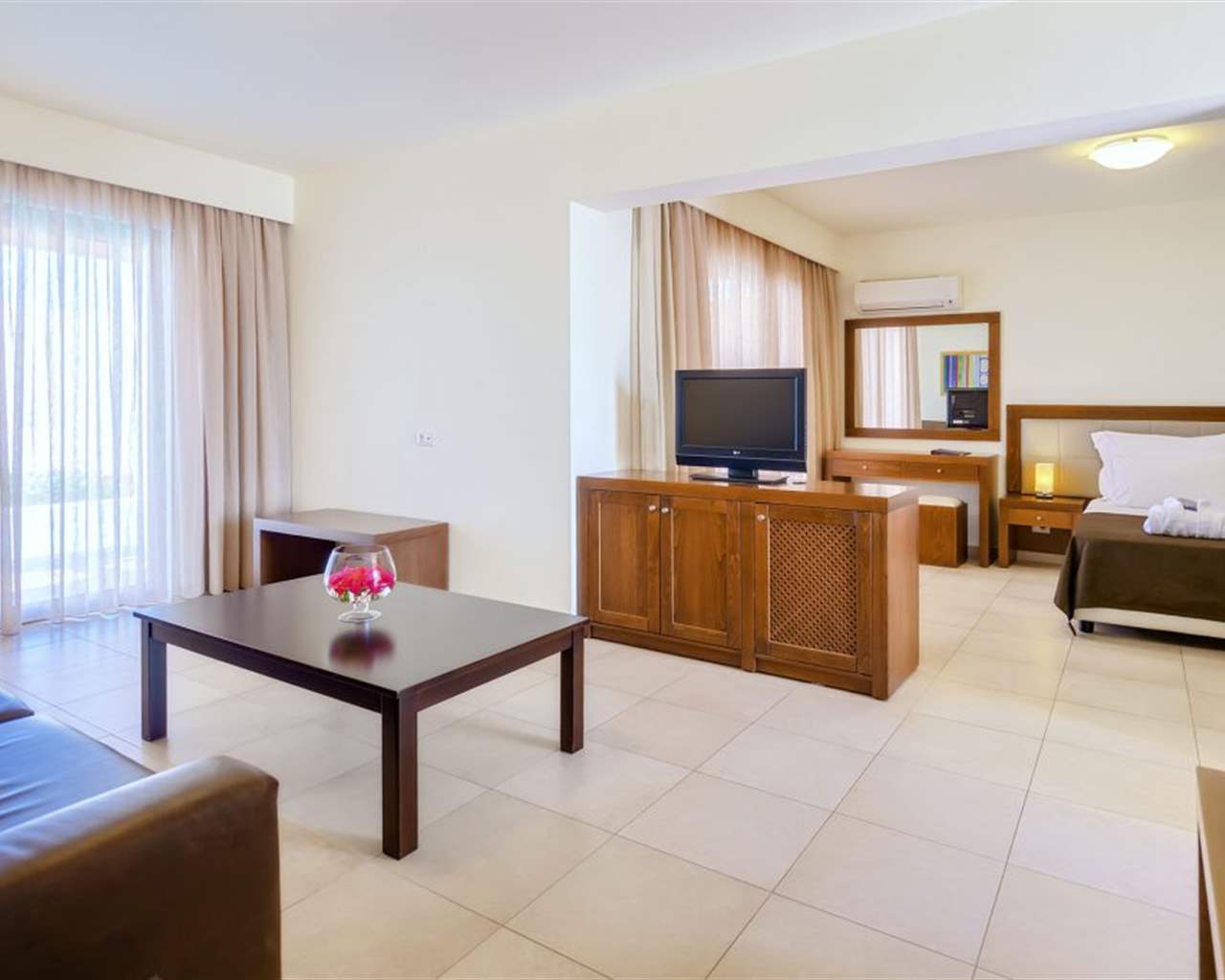 Miramare Resort & Spa, Agios Nikolaos, Grčka — Suite 1 BedRoom Sea View