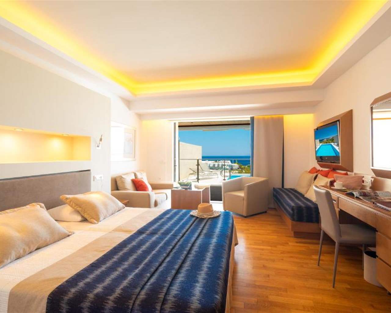 Porto Elounda Golf & Spa Resort, Elunda, Grčka — Suite 2 BedRoom Superior Private Pool/Superior Wing Sea View