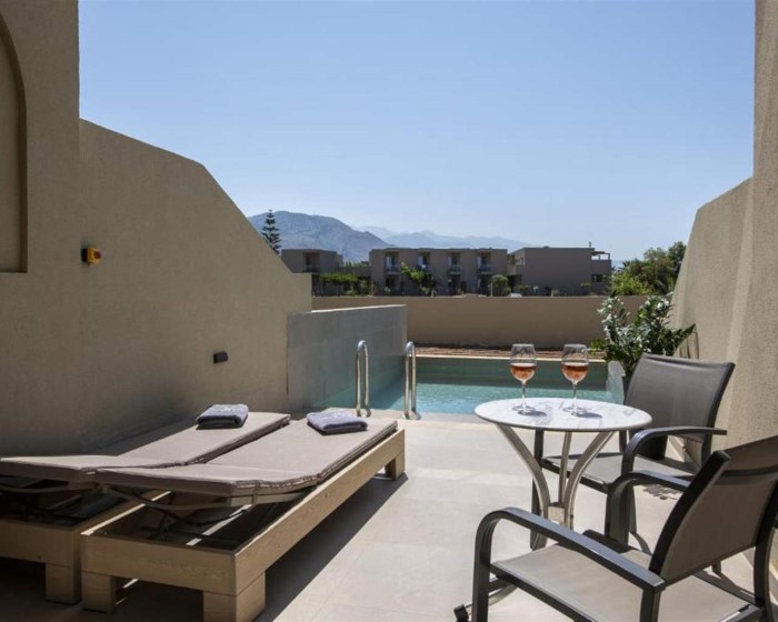 Vantaris Luxury Beach Resort, Georgiupolis, Grčka — Junior Suite Individual Pool Junior Suite