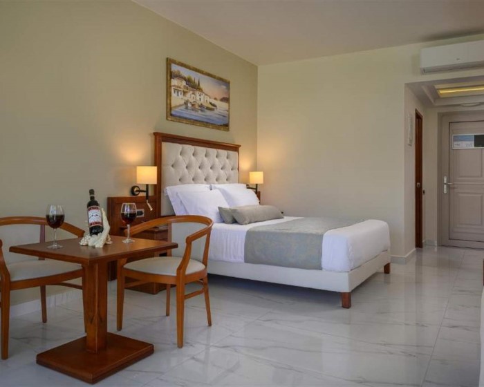 Vantaris Palace, Georgiupolis, Grčka — Double Room Economy only Terrace