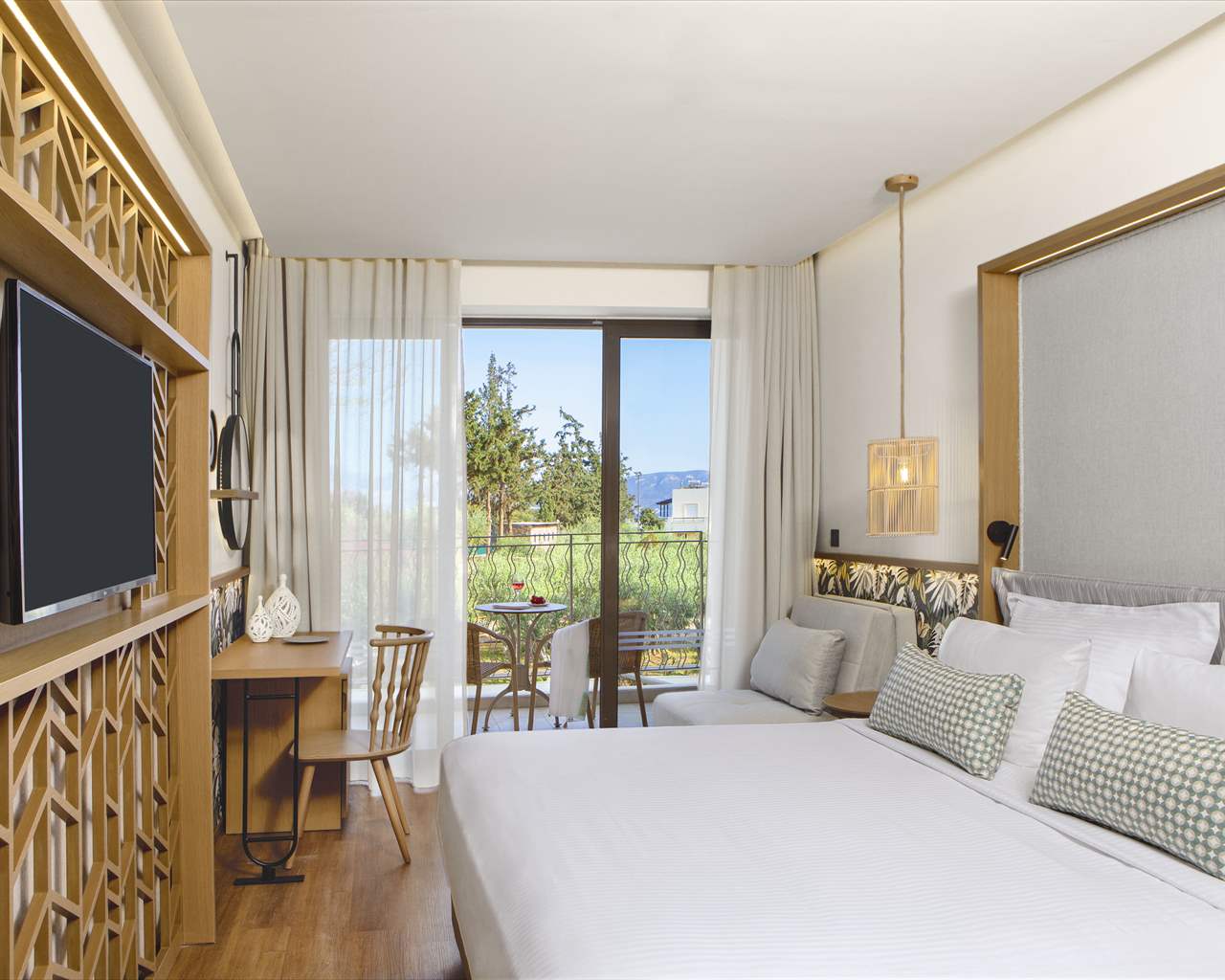 Zeus Eleva Mirabello Bay, Agios Nikolaos, Grčka — Double Room Deluxe Garden View