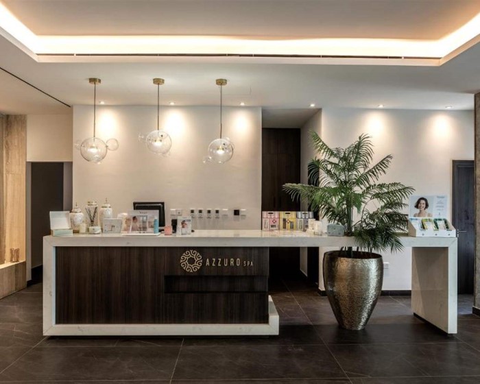 CHRYSOMARE BEACH HOTEL, Aja Napa, Kipar — plaža