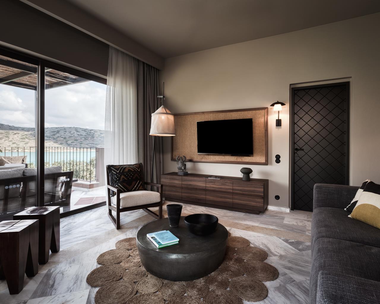 Domes of Elounda, Autograph Collection, Elunda, Grčka — Family Suite 2 BedRoom Luxury with Outdoor Jacuzzi Sea View
