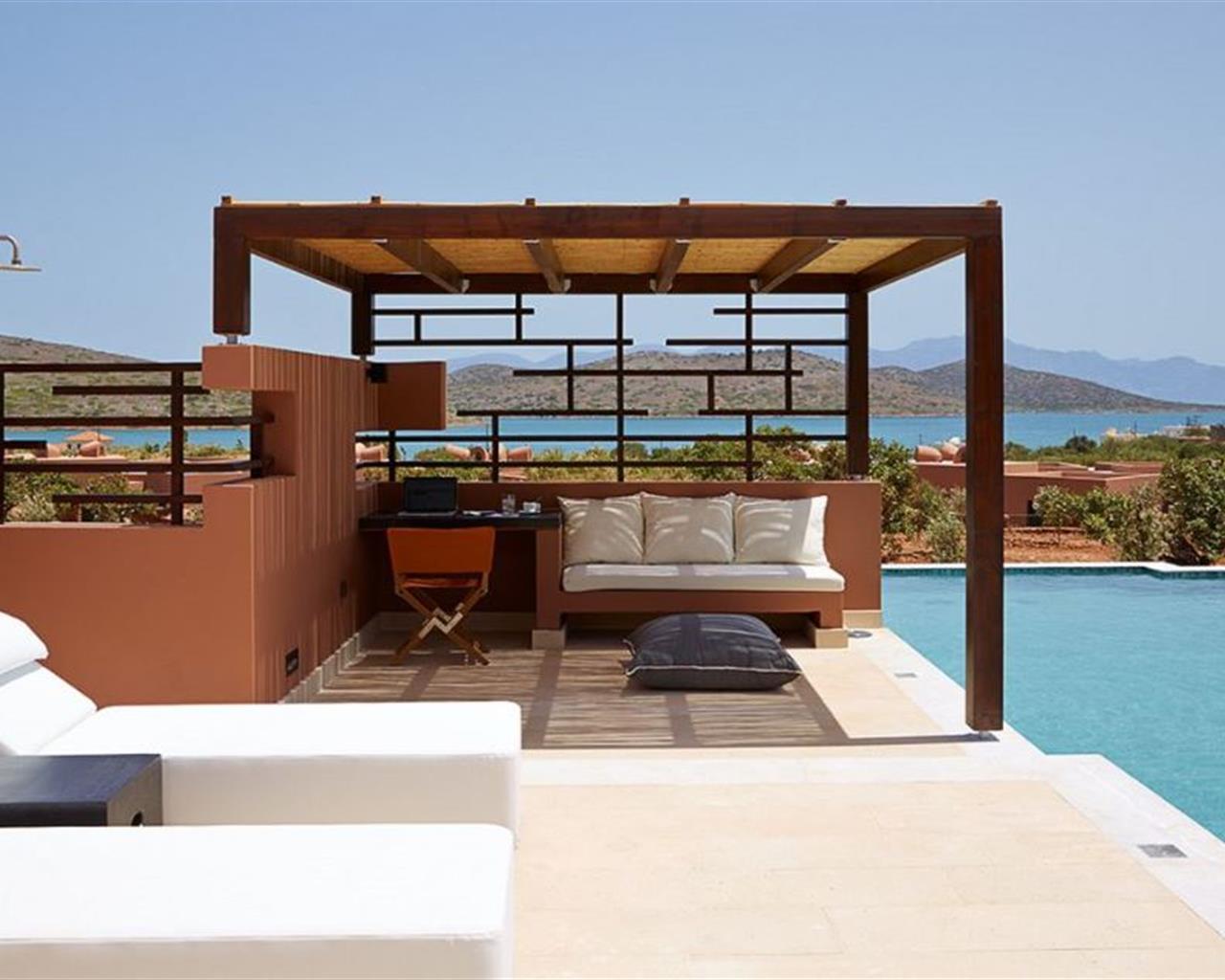 Domes of Elounda, Autograph Collection, Elunda, Grčka — Residence Luxury Two Bedrooms with Private Pool /Haute Living Selection/ Sea View