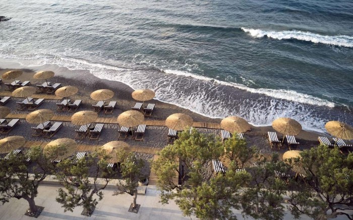 Numo Ierapetra Beach Resort Crete, Curio Collection by Hilton Adults Only (16+), Ierapetra, Grčka — plaža