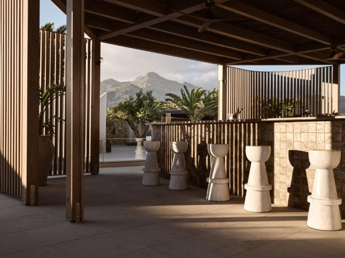 Numo Ierapetra Beach Resort Crete, Curio Collection by Hilton Adults Only (16+), Ierapetra, Grčka — plaža