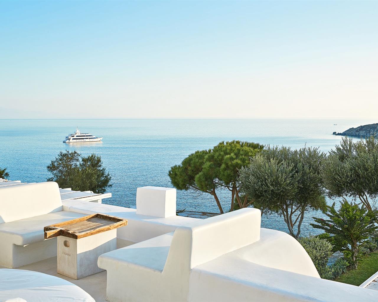 Mykonos Blu Grecotel Boutique Resort, Psaru, Grčka — bazen