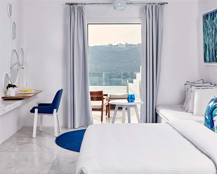 Myconian Ambassador Relais & Chateaux, Psaru, Grčka — Suite Grand Blue with Private Pool Sea View