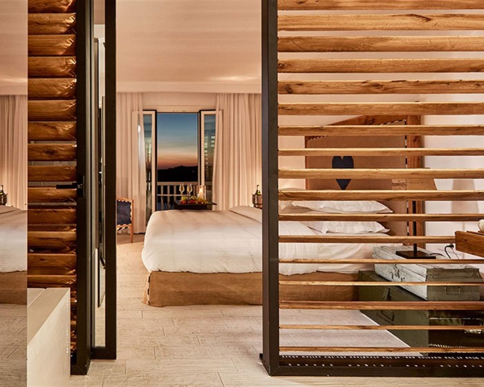 Myconian Imperial, Leading Hotels of the World, Elia, Grčka — Room  Premium with Outdoor Jacuzzi Sea View