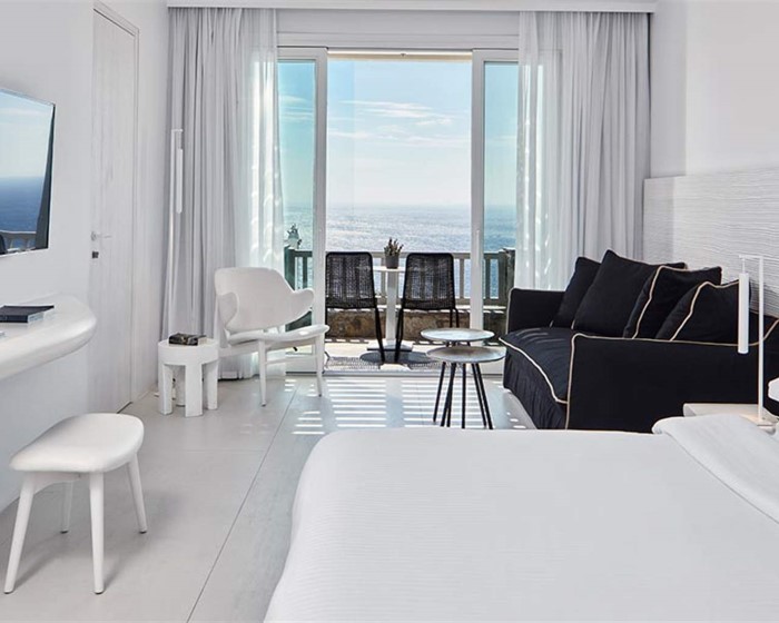 Myconian Imperial, Leading Hotels of the World, Elia, Grčka — Room  Superior with Private Pool Sea View