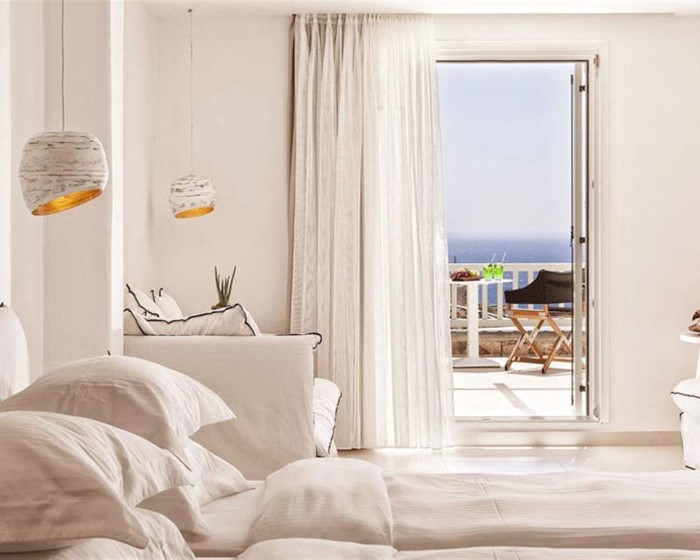 Myconian Villa Collection, Elia, Grčka — Guestroom Exclusive Outdoor Jacuzzi Guestroom Sea View