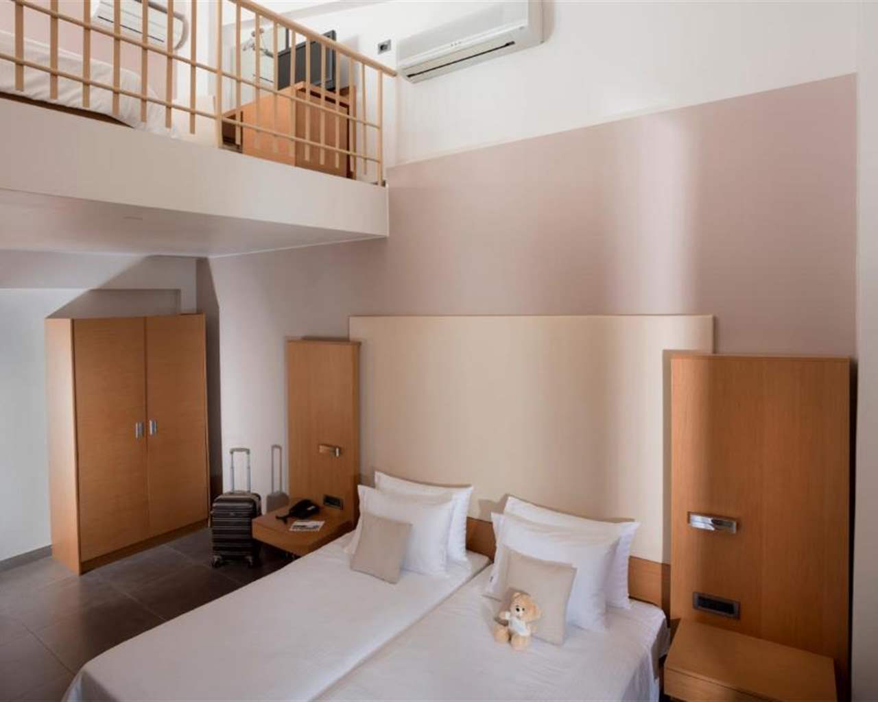 Elite City Resort CHC, Grčka — Family Room Maisonette Style