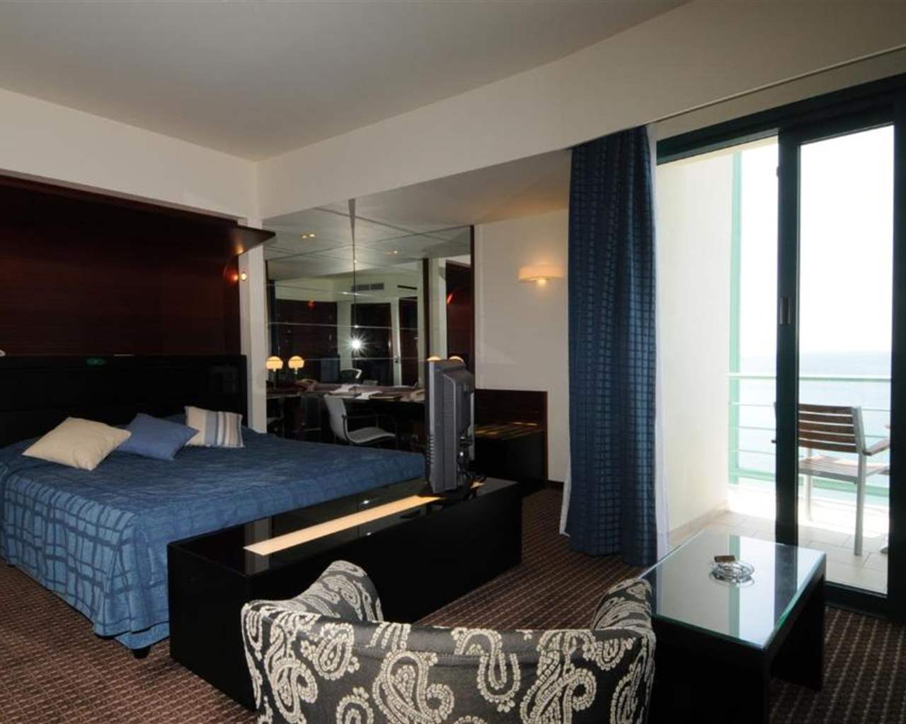 Club Hotel Casino Loutraki, Lutraki, Grčka — Double Room Deluxe Sea View