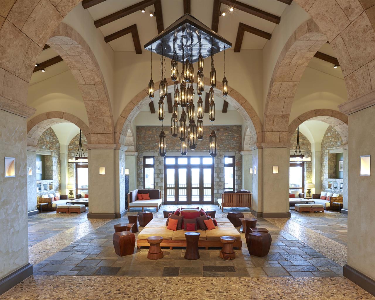 The Westin Resort, Kosta Navarino, Grčka — lobi