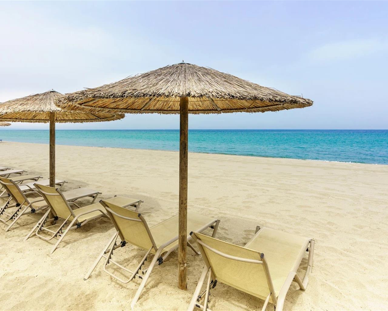Cronwell Platamon Resort