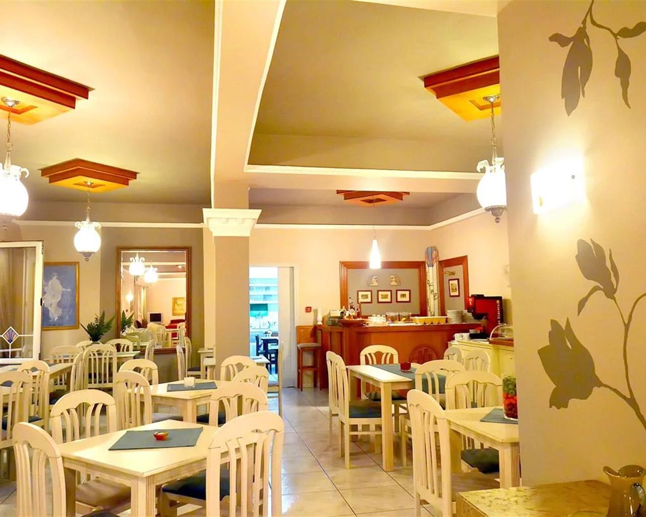 Ioni Hotel, Paralija, Grčka — fotografija 4