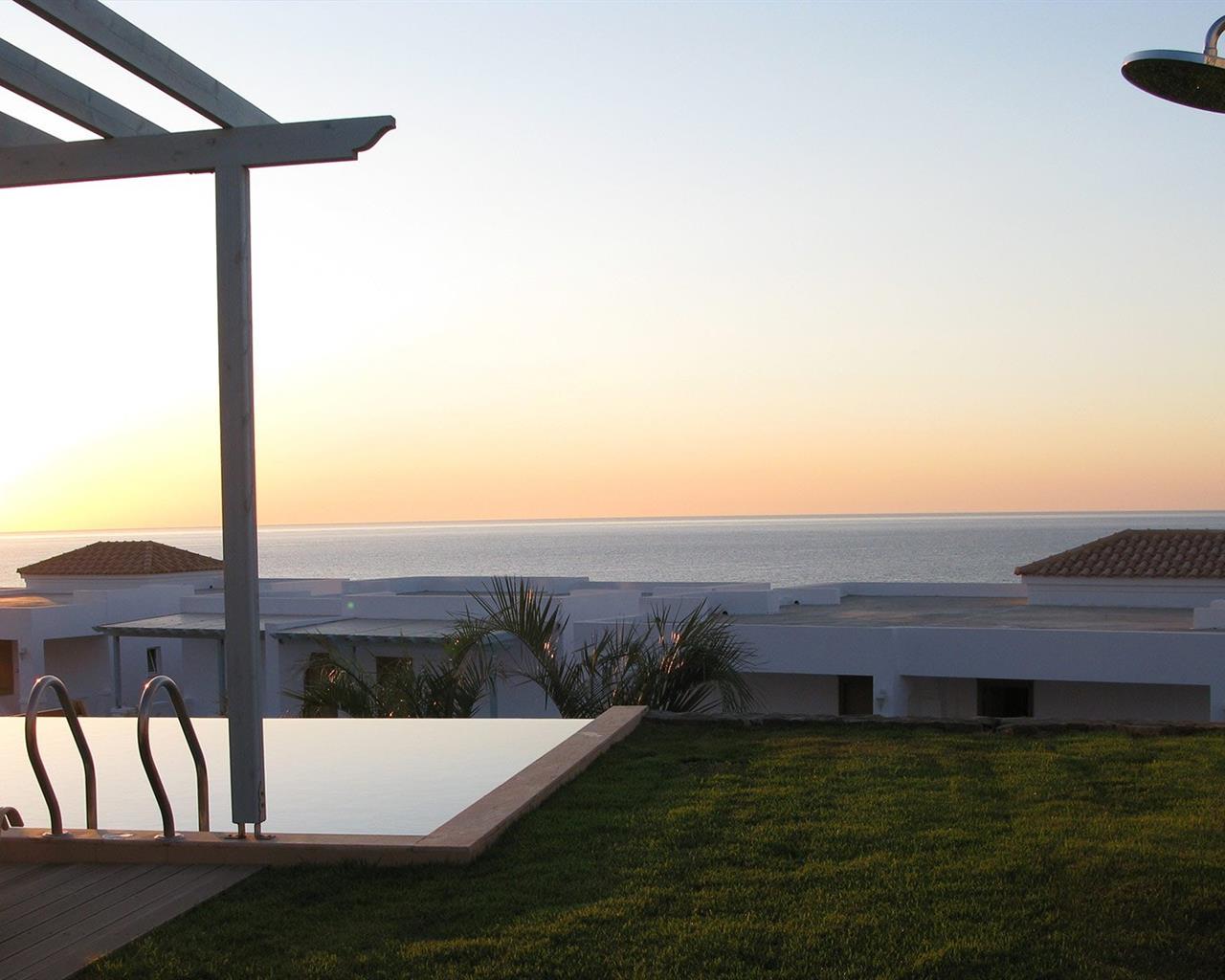 Atrium Prestige Thalasso Spa Resort & Villas, Rodos, Grčka — Bungalow Prestige/Private Pool Sea View
