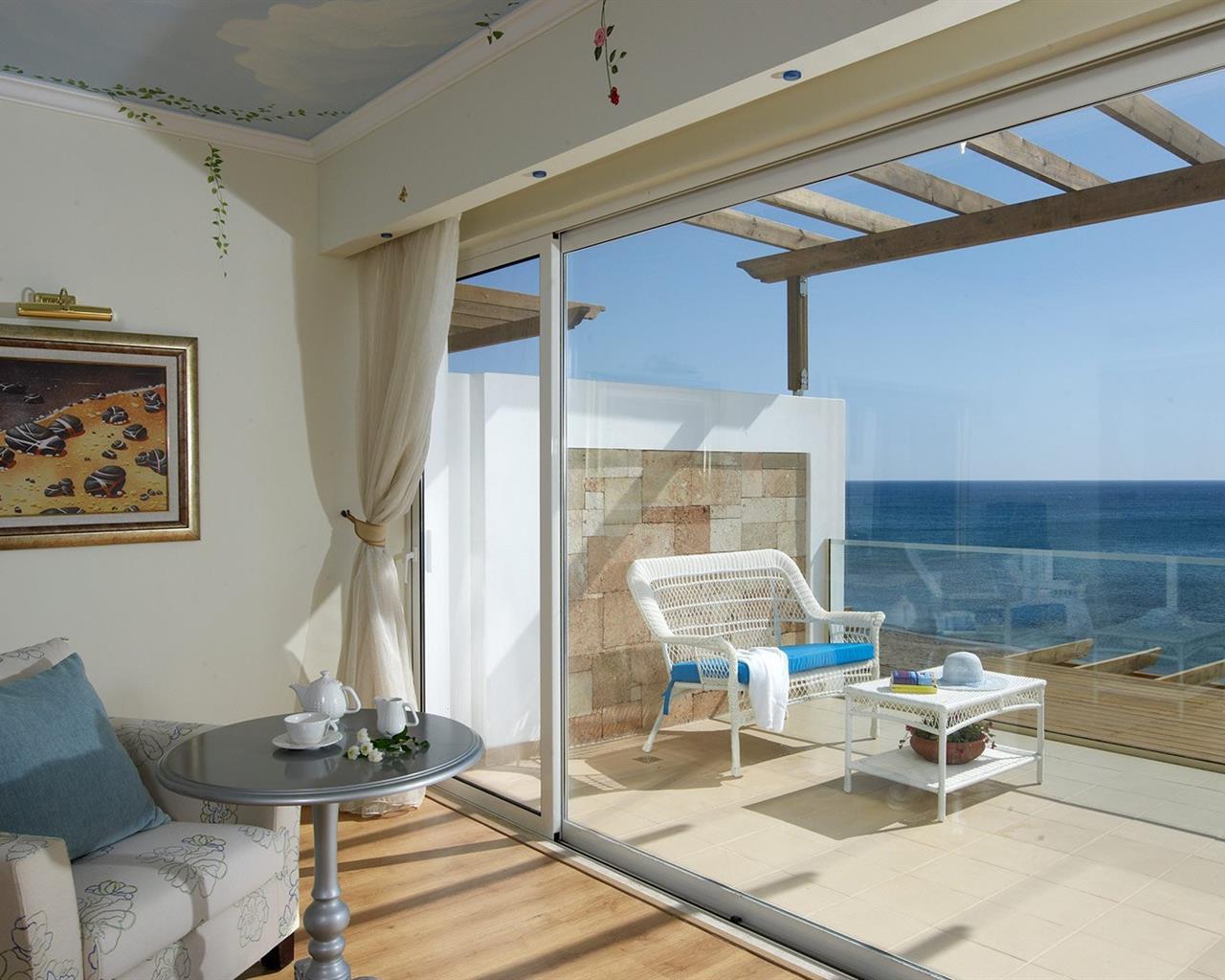 Atrium Prestige Thalasso Spa Resort & Villas, Rodos, Grčka — Room Platinum Beach Front Sea View