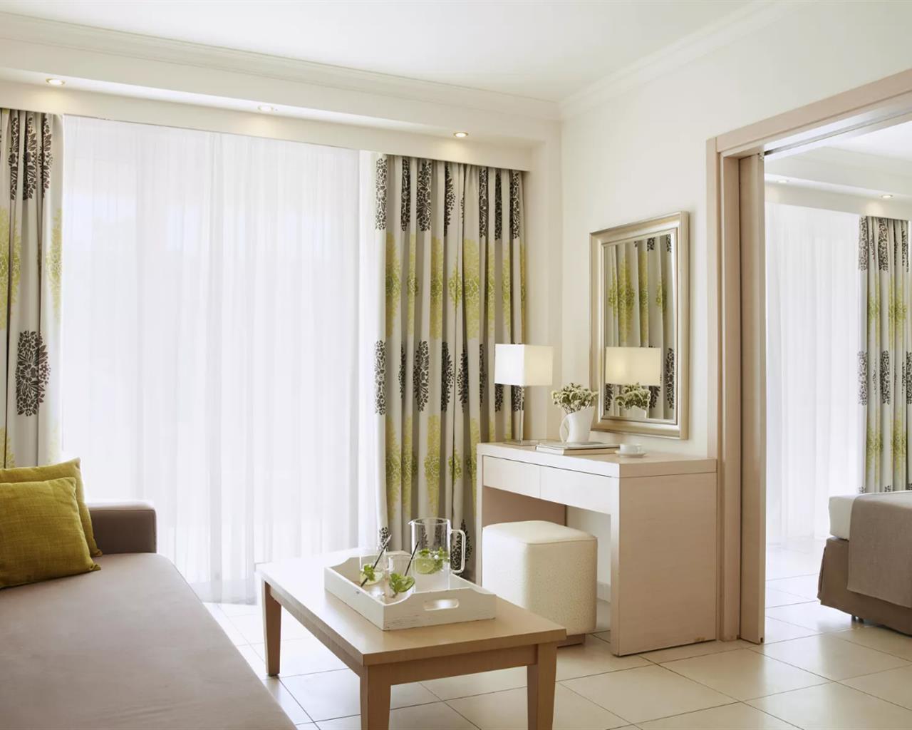Electra by the Sea, Iksia, Grčka — Family Suite Superior Main Building Sea View