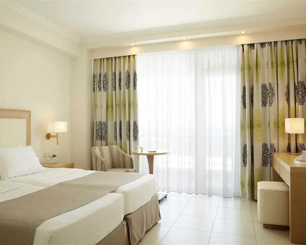 Electra by the Sea, Iksia, Grčka — Single Room Classic Main Building Garden View