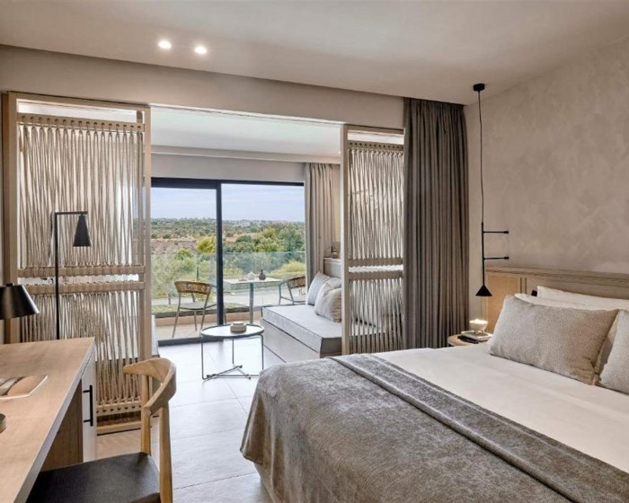 Helea Lifestyle Beach Resort, Koskinu, Grčka — Junior Suite Pool View